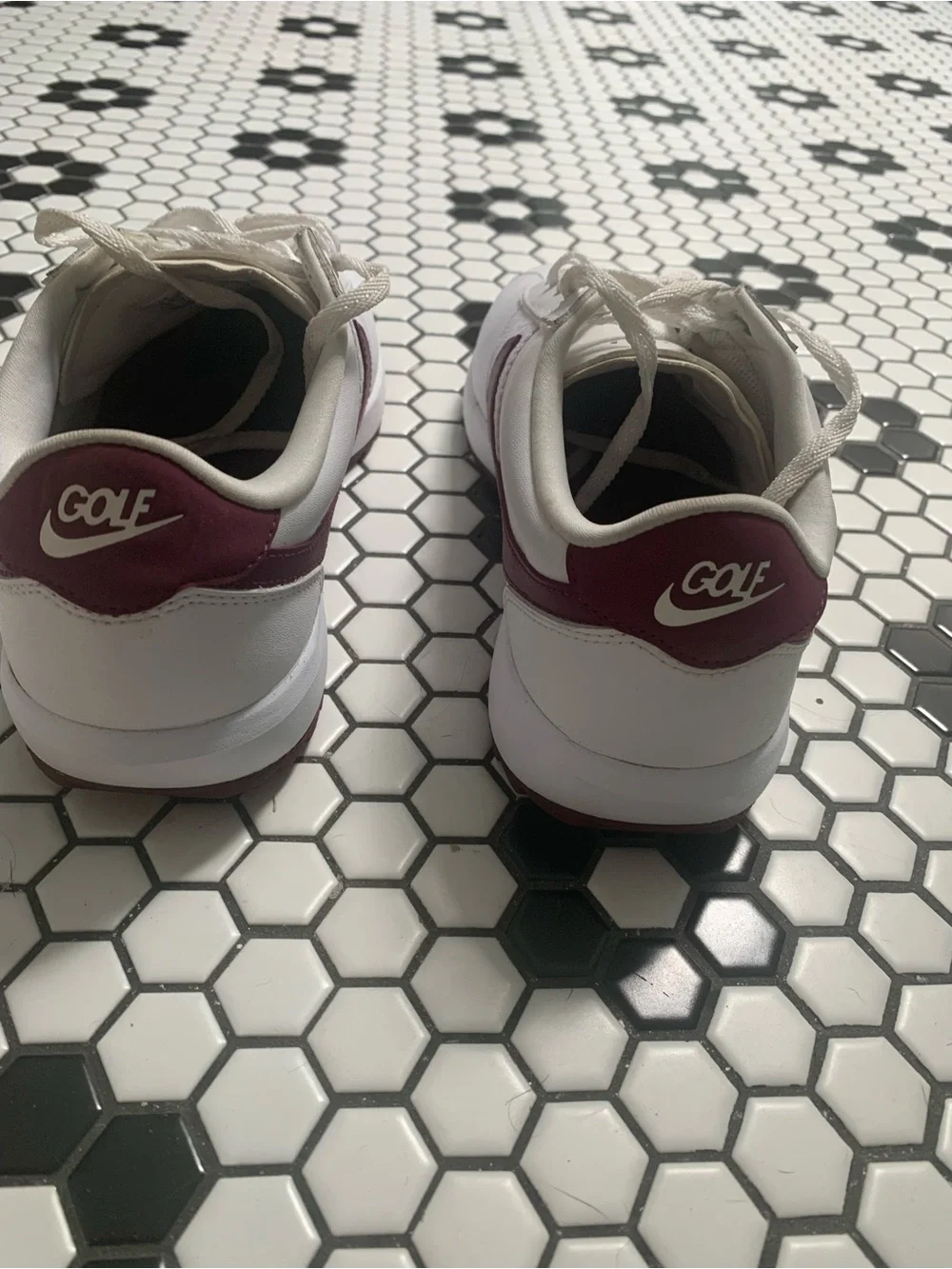 Nike White Golf Shoes with Burgundy Swoosh